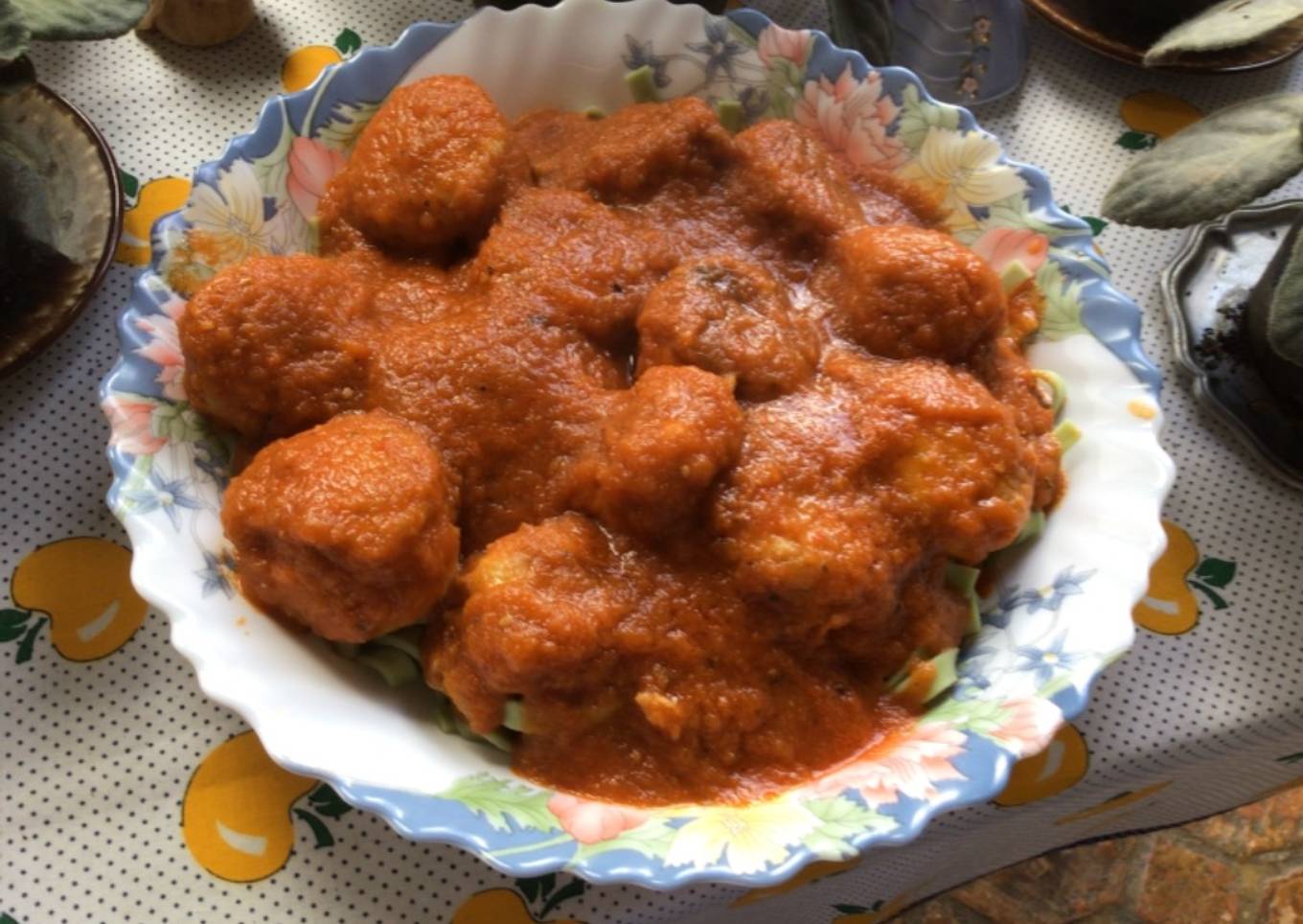 Albóndigas de pollo en salsa de tomate