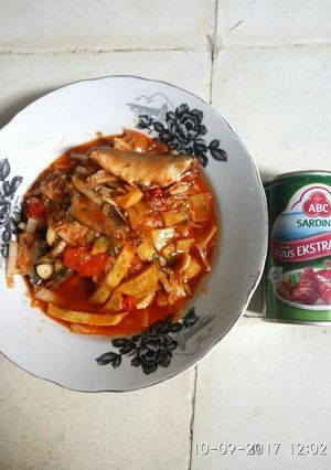 Foto resep Ikan Sardines ABC tumis bawang dan sayur/ ikan sarden enak lezat