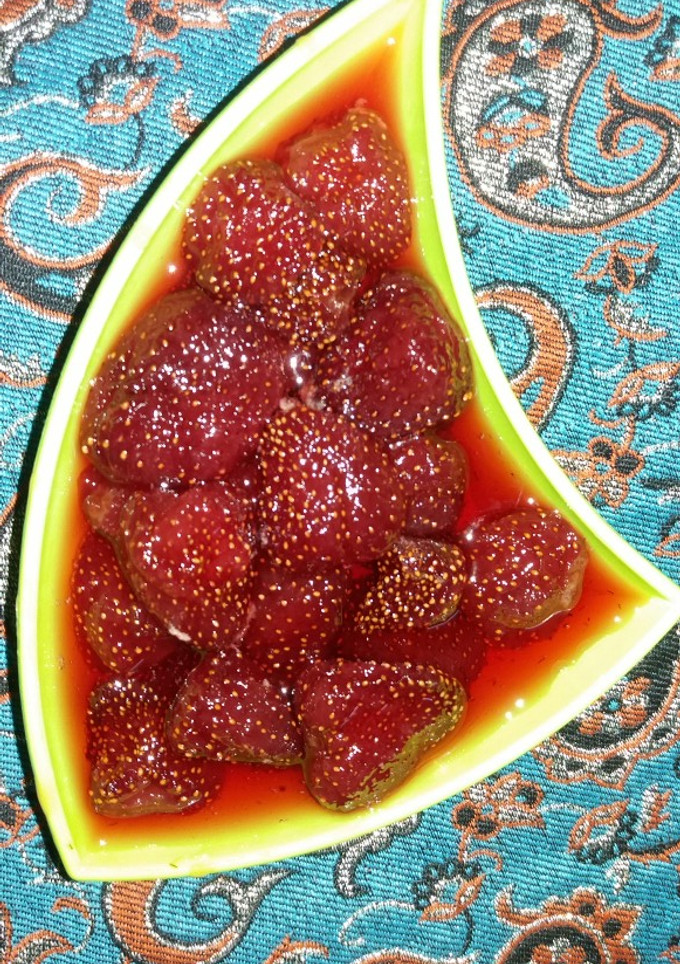 عکسی از دستور مربای توت فرنگی