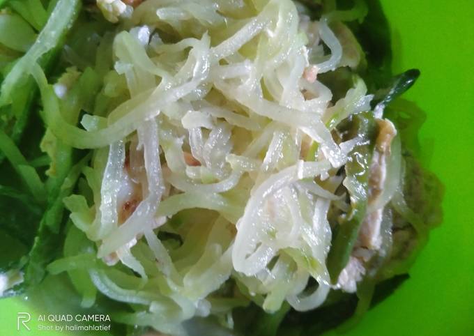 Langkah Mudah untuk Menyiapkan Labu Siam cabe hijau tumis, Bikin Ngiler