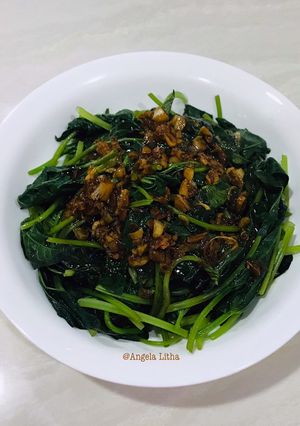 Foto resep Daun ketela rebus bumbu kecap jamur