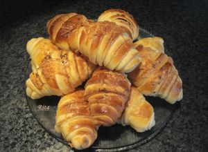 Kefires kiflik recept fotója