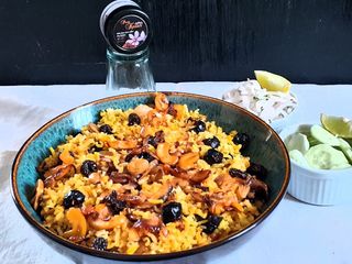Nuts and berry pulao with brown rice