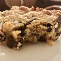 A picture of Chocolate Chip Walnut Blondies.