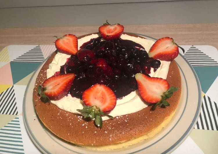 Step-by-Step Guide to Prepare Homemade Berries Cotton cheesecake - gluten free