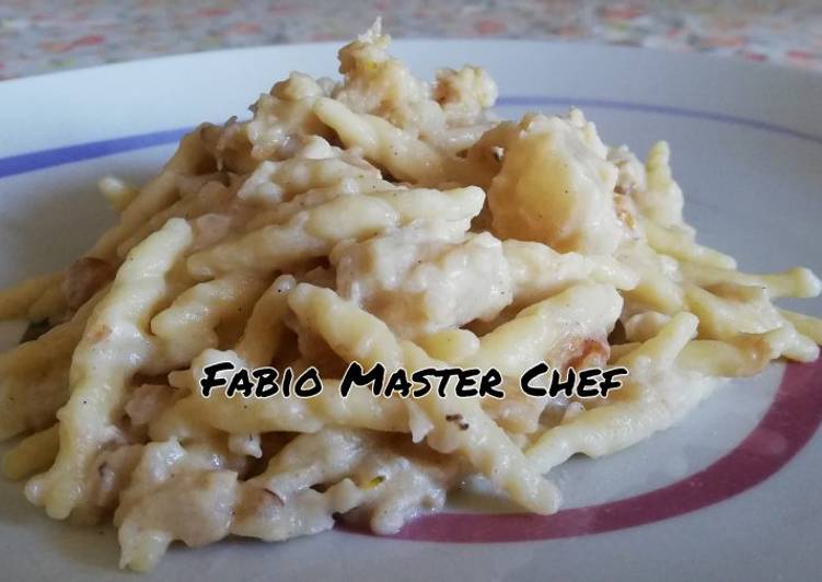 Ricetta Trofie Fresche Con Cavolfiore Noci E Crema Di Patate Di Fabio Del Buono Cookpad