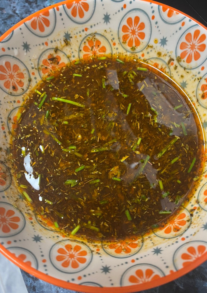Una foto de Salsa estilo chimichurri