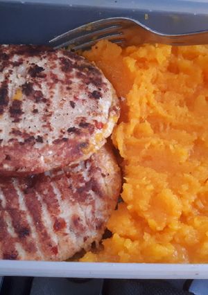 Una foto de Hamburguesa casera de pescado (filet)