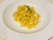 A picture of spaghetti tôm cho bé