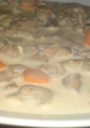 Becsinált csirkeaprólékos mártás recept fotója