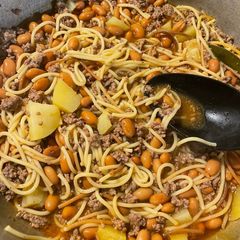 A picture of Fideo Loco (crazy pasta).