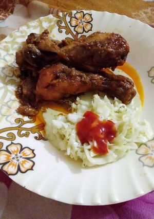 A picture of Tikka masala fried chicken.