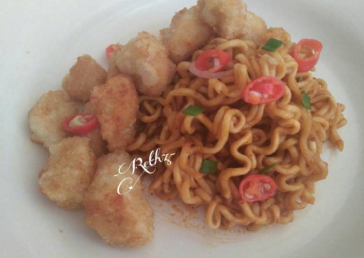 Resep Mie Goreng Aceh instant topping ayam pop corn ala rethz Yang Laziss