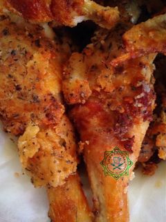 Hình của món Gà rán kiểu KFC.