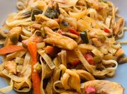 Una foto de fideos de arroz