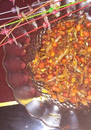 Foto resep Sambel teri kacang merah merona