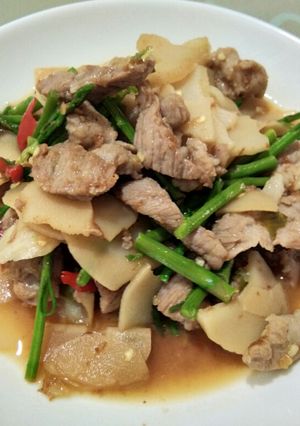 รูปของ หมูผัดหน่อไม้