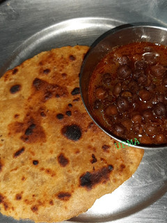 A picture of Ajwain Paratha.
