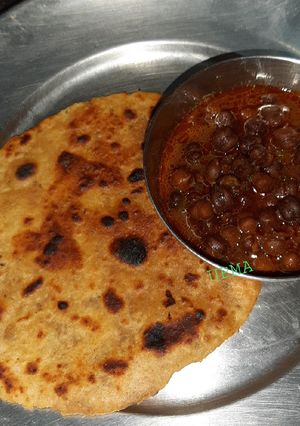A picture of Ajwain Paratha.