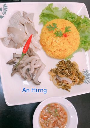 Hình của món Cơm Tam Kỳ. (Chay).