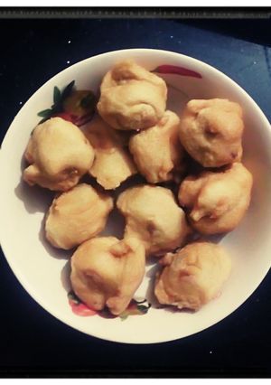 A picture of Quosai (Bean Cake).