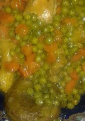 صورة لوصفة طاجين البازلاء والأرضي شوكي😋