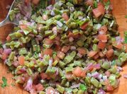 Una foto de ensalada veganas