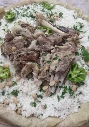 صورة لوصفة منسف بلدي 😍😋😍