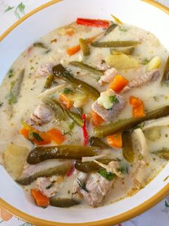 Pikáns uborkaleves recept fotója