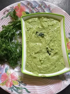 ग्रीन चटनी (नारियल की चटनी) (Green chutney (Nariyal ki chutney) recipe in hindi) रेसिपी मुख्य फोटो