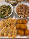 409. Gyoza goreng