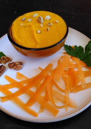 Une photo de Purée de carotte au miel et piment d’Espelette