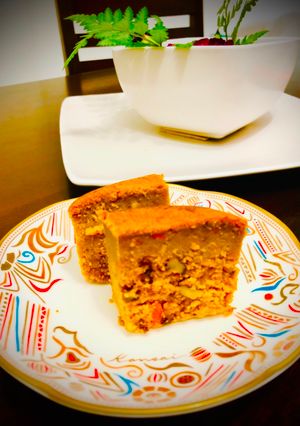 Una foto de ［en Panetera Panificadora］Pastel de zanahoria Japonés CARROT CAKE 🇺🇾🇯🇵［ホームベーカリー使用］キャロットケーキ