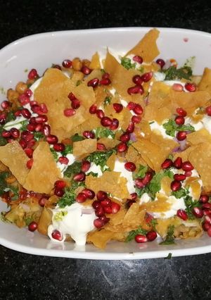 A picture of Aloo chaat.