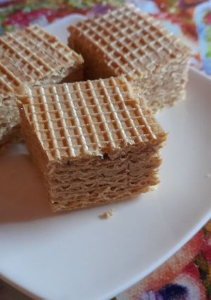 Rumos- diós nápolyi (bolti ostyából) recept fotója