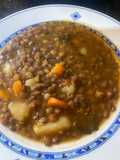Lentejas con chorizo y espinacas