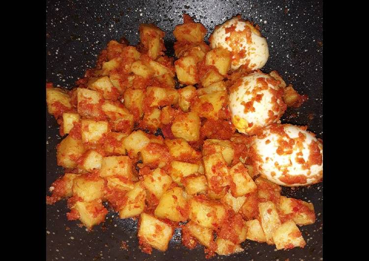 Cara Gampang Menyiapkan Balado Kentang &amp; Telor Anti Gagal