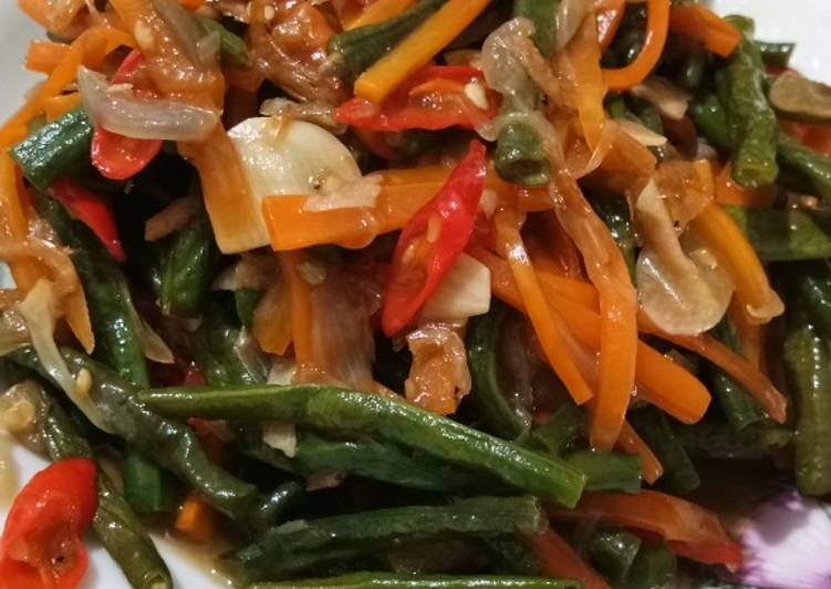 Resep Oseng kacang panjang+wortel yang Enak