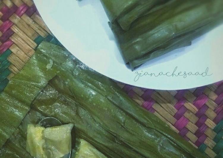 Langkah Langkah Memasak Lepat pisang yang Sedap