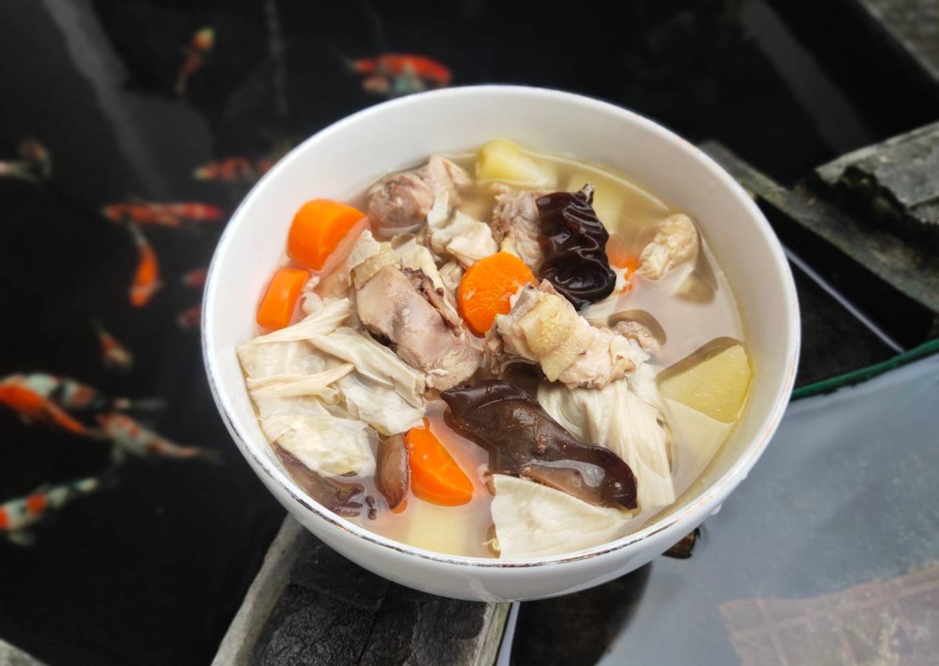 Sop Ayam Kembang Tahu