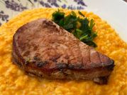 Una foto de risotto de zapallo
