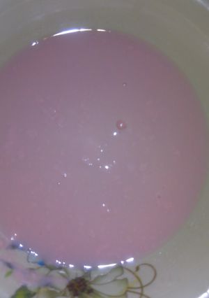 A picture of Strawberry yoghurt.