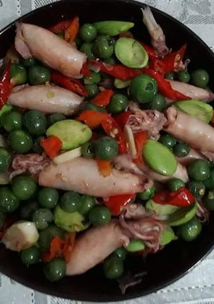 Foto resep Oseng-oseng Cumi Pete