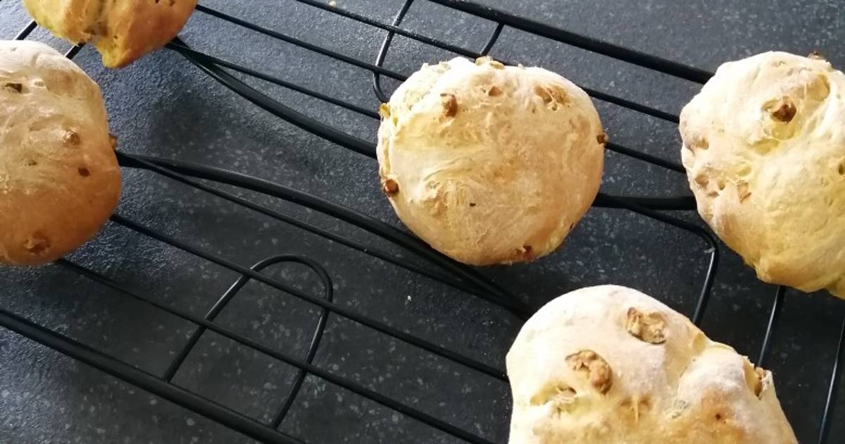 Olive rolls Recipe by Chris Roe Cookpad