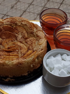 عکسی از دستور کیک سیب و دارچین🍰🥧🍏