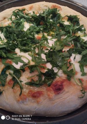 Foto di Pizza stracchino e rughetta