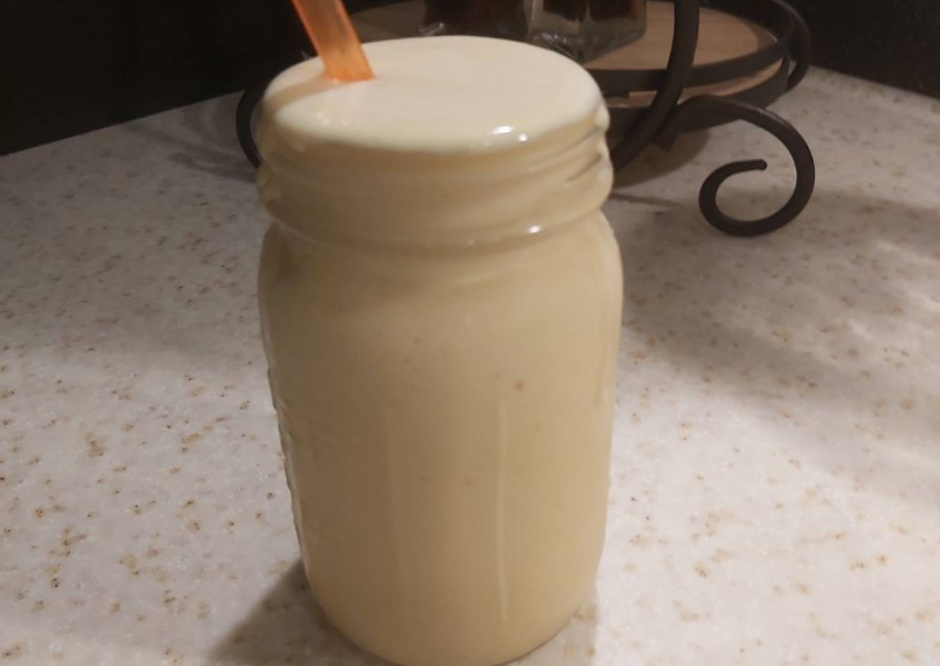 Mango and Ice Cream Shake
