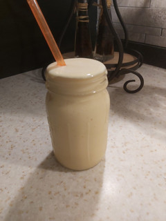 A picture of Mango and Ice Cream Shake.