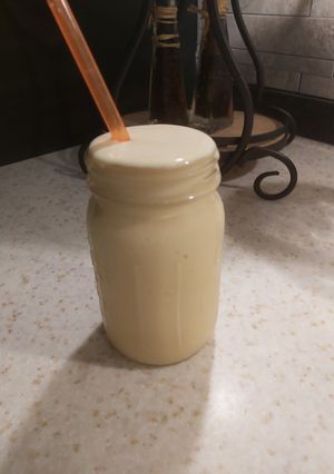 A picture of Mango and Ice Cream Shake.