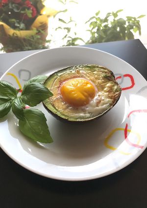 Foto di Avocado al forno con uovo
